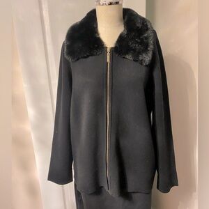 Ann Klein Elegant Black Fur-Collar Jacket L